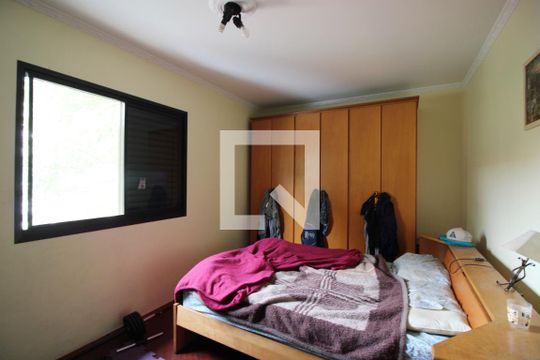 Quarto  de casa à venda com 4 quartos, 87m² em Paulicéia, São Bernardo do Campo