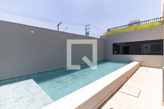 Piscina de kitnet/studio à venda com 1 quarto, 18m² em Vila Moraes, São Paulo