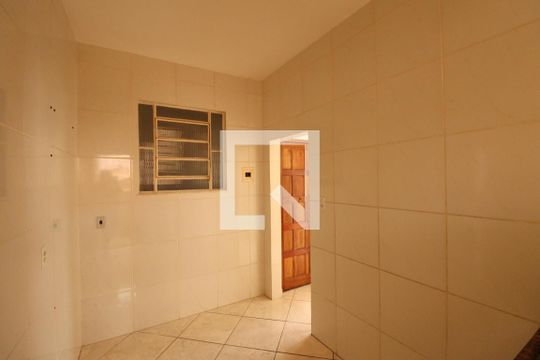 Cozinha de apartamento para alugar com 2 quartos, 62m² em Patronato, São Gonçalo