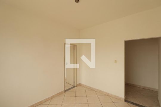 Sala de apartamento para alugar com 2 quartos, 62m² em Patronato, São Gonçalo