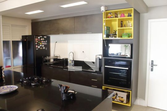 Cozinha de apartamento à venda com 1 quarto, 89m² em Santana, São Paulo