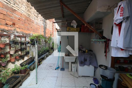 Área de Serviço de casa à venda com 3 quartos, 130m² em Vila Carrao, São Paulo