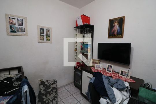 Casa à venda com 3 quartos, 130m² em Vila Carrao, São Paulo