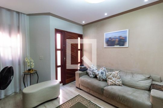 Sala de casa de condomínio à venda com 2 quartos, 88m² em Irajá, Rio de Janeiro