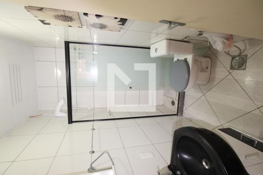 Banheiro de apartamento para alugar com 1 quarto, 48m² em Méier, Rio de Janeiro