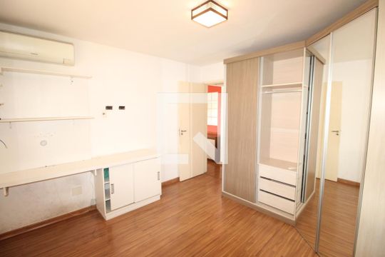 Quarto de apartamento para alugar com 1 quarto, 48m² em Méier, Rio de Janeiro