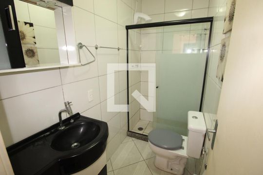 Banheiro de apartamento para alugar com 1 quarto, 48m² em Méier, Rio de Janeiro