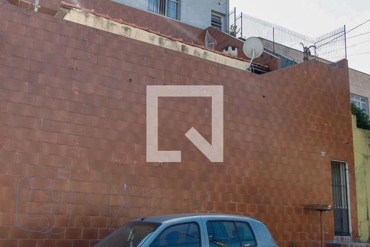 Fachada de casa à venda com 7 quartos, 372m² em Bela Vista, Osasco
