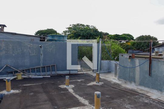 Sacada de casa à venda com 7 quartos, 372m² em Bela Vista, Osasco