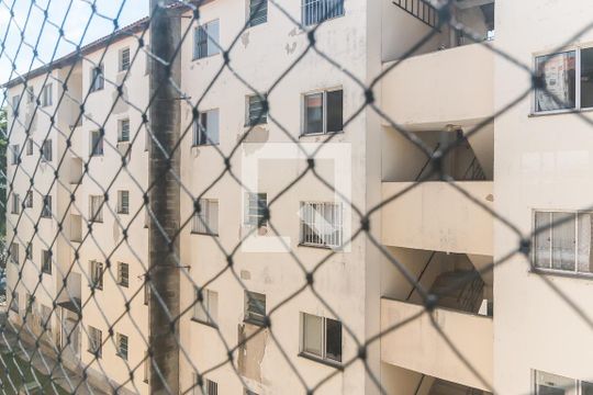 Vista da Sala de apartamento para alugar com 2 quartos, 47m² em Vila Caputera, Mogi das Cruzes