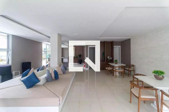 Área comum de apartamento para alugar com 2 quartos, 68m² em Cambuci, São Paulo
