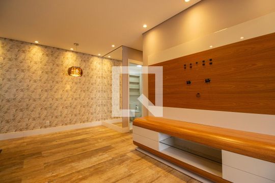 Apartamento para alugar com 2 quartos, 68m² em Cambuci, São Paulo