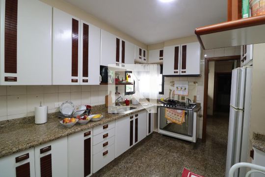 Cozinha de apartamento à venda com 3 quartos, 216m² em Vila Formosa, São Paulo