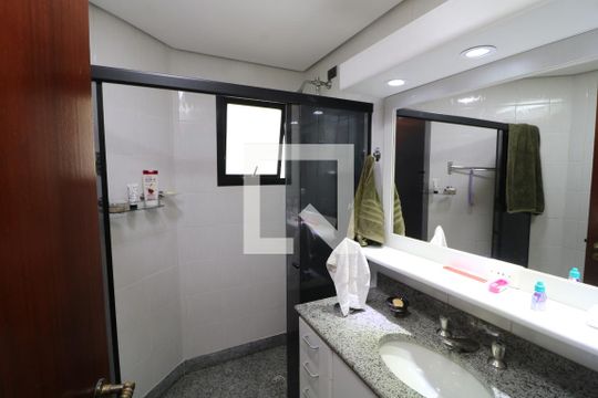 Banheiro da Suíte de apartamento à venda com 3 quartos, 216m² em Vila Formosa, São Paulo