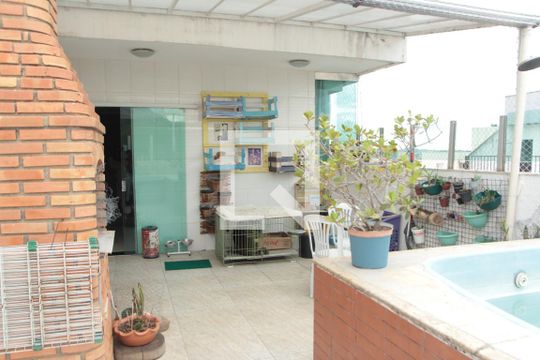 Área externa de apartamento à venda com 3 quartos, 130m² em Castelo, Belo Horizonte