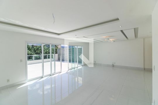 Sala de apartamento à venda com 4 quartos, 350m² em Recreio dos Bandeirantes, Rio de Janeiro