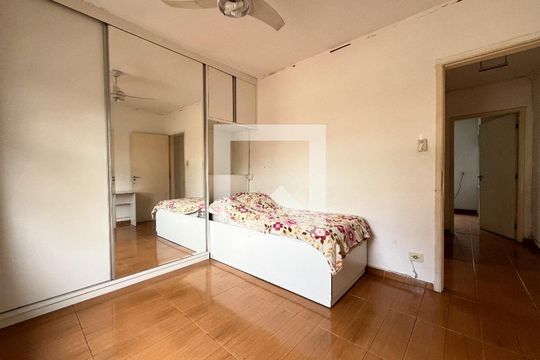 Quarto 2 de casa à venda com 3 quartos, 120m² em Vila Santa Catarina, São Paulo