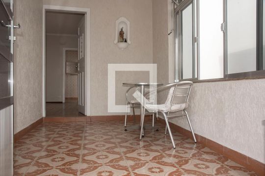 Antessala de casa à venda com 2 quartos, 100m² em Parque Imperial, São Paulo