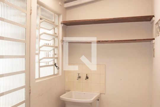Área de Serviço de casa à venda com 2 quartos, 100m² em Parque Imperial, São Paulo
