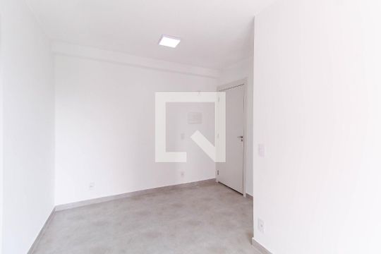 Sala de apartamento para alugar com 2 quartos, 41m² em Canindé, São Paulo