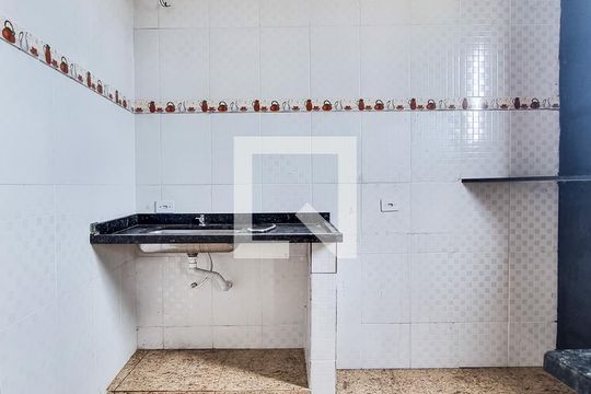 Sala / Suíte / Cozinha de kitnet/studio para alugar com 1 quarto, 40m² em Jardim Ismenia, São José dos Campos