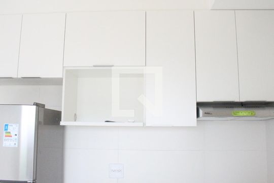 Cozinha de kitnet/studio para alugar com 1 quarto, 28m² em Jardim São Paulo, São Paulo