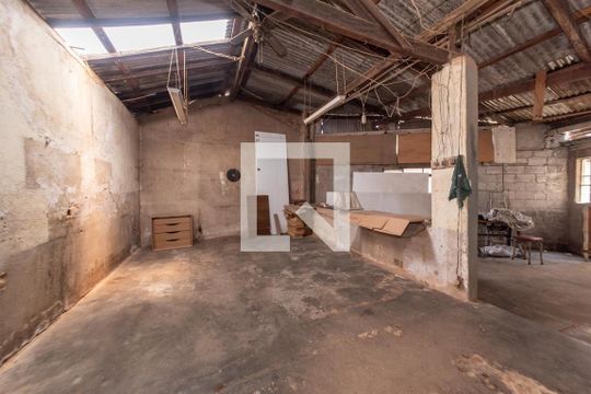 Lavanderia  - Atelie Quintal - Piscina de casa à venda com 2 quartos, 450m² em Vila Gumercindo, São Paulo