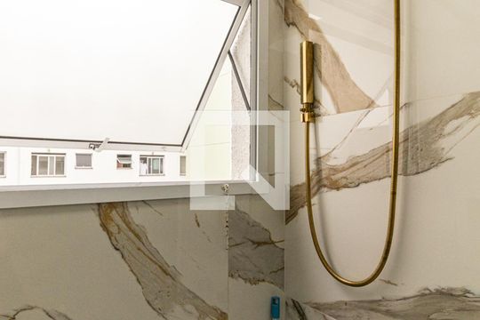 Banheiro - Ducha de apartamento para alugar com 2 quartos, 50m² em Campos Elíseos, São Paulo