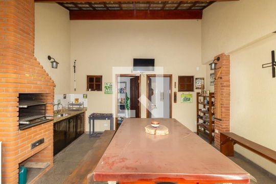 Churrasqueira de casa à venda com 2 quartos, 250m² em Bosque da Saúde, São Paulo
