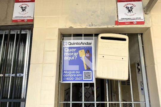 Fachada de casa para alugar com 1 quarto, 30m² em Jardim Oriental, São Paulo