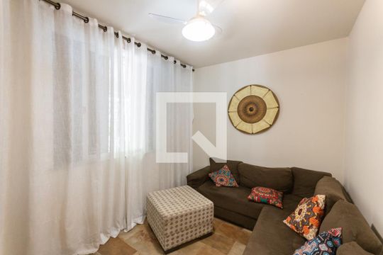 Sala de TV de casa à venda com 4 quartos, 250m² em Andaraí, Rio de Janeiro