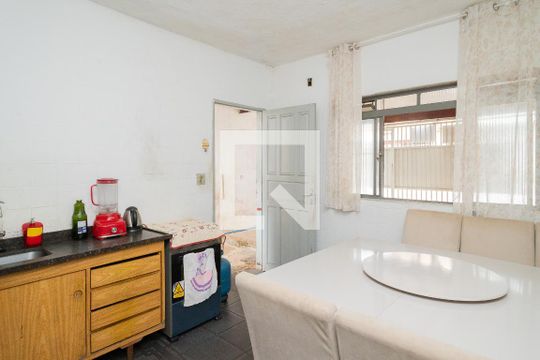 Cozinha  de casa à venda com 3 quartos, 160m² em Taboão, São Bernardo do Campo