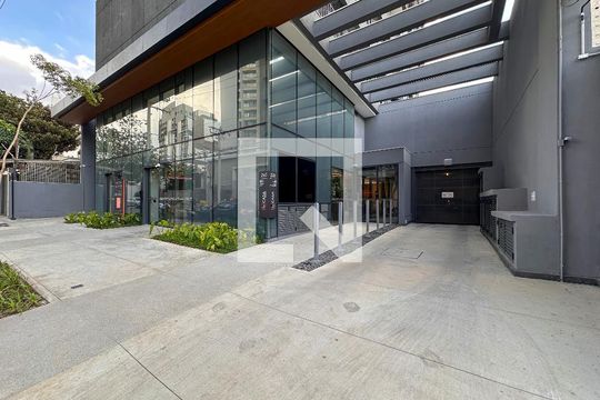 Fachada de kitnet/studio à venda com 1 quarto, 25m² em Jardim das Acácias, São Paulo