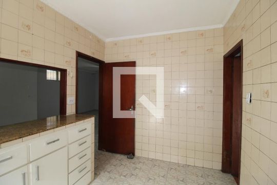 Cozinha de casa à venda com 3 quartos, 150m² em Jardim Sao Francisco (zona Leste), São Paulo