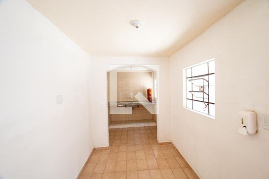 Cozinha de casa para alugar com 3 quartos, 120m² em Vila Mira, São Paulo