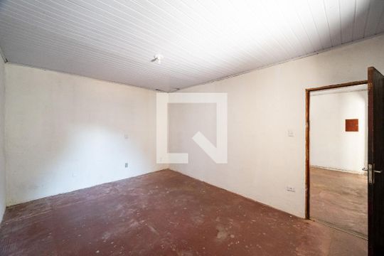 Quarto 1 de casa para alugar com 3 quartos, 120m² em Vila Mira, São Paulo