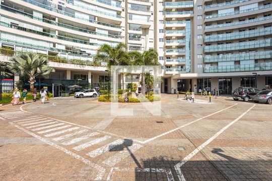 Fachada de apartamento para alugar com 2 quartos, 87m² em Pinheiros, São Paulo