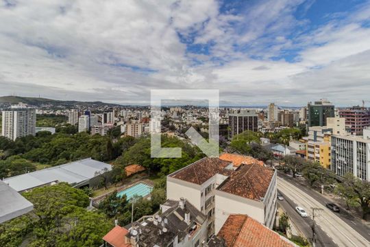 Vista de casa de condomínio à venda com 1 quarto, 29m² em Petrópolis, Porto Alegre