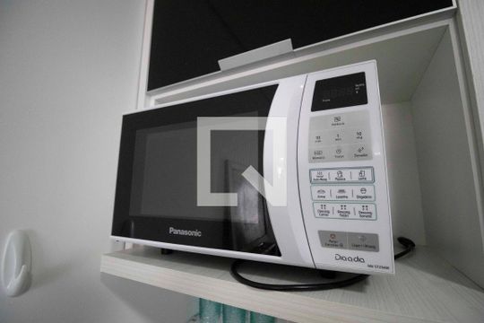 Cozinha de apartamento à venda com 1 quarto, 40m² em Vila São João, Goiânia