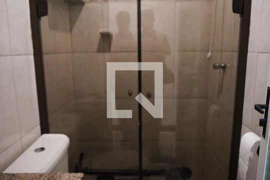 Banheiro Social de casa à venda com 3 quartos, 180m² em Etelvina Carneiro, Belo Horizonte