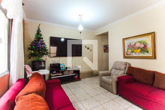 Casa à venda com 2 quartos, 120m² em Conjunto Habitacional Águia de Haia, São Paulo