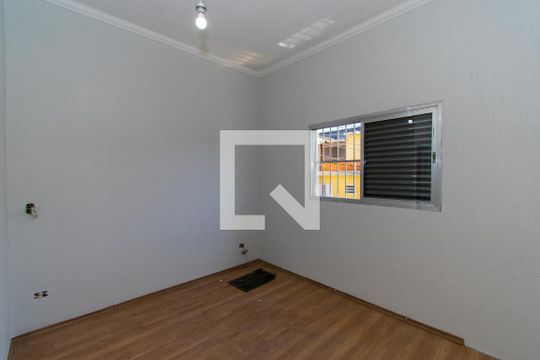 Quarto 1 de casa para alugar com 2 quartos, 100m² em Jardim Sao Roberto, São Paulo