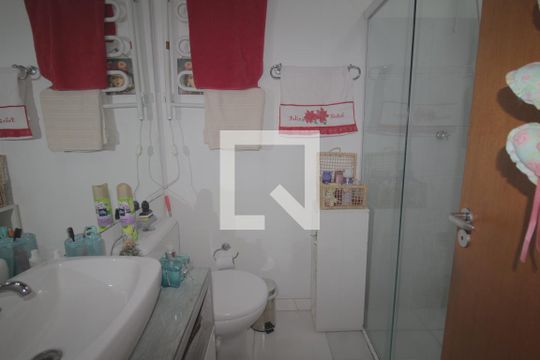 Banheiro de casa à venda com 2 quartos, 80m² em Mato Grande, Canoas