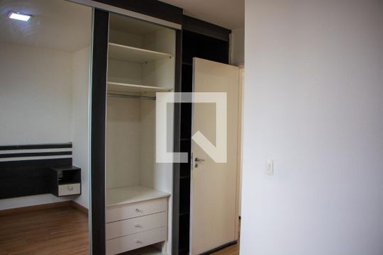 Suíte  de apartamento à venda com 3 quartos, 78m² em Vila João Jorge, Campinas