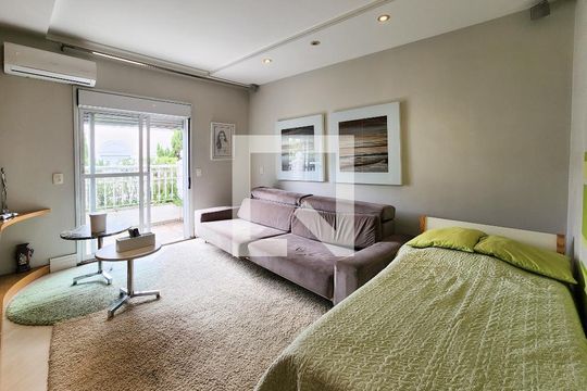 Quarto 1 de casa para alugar com 4 quartos, 293m² em Planalto Paulista, São Paulo