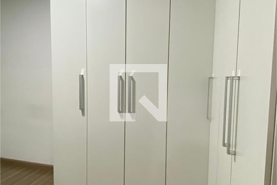 Quarto 1 de apartamento para alugar com 2 quartos, 52m² em Vila São João, Barueri