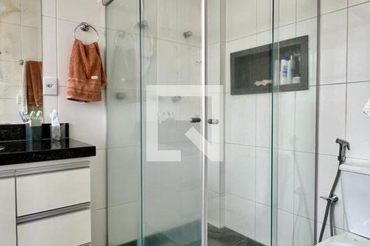 Banheiro 1 de apartamento à venda com 4 quartos, 180m² em Dona Clara, Belo Horizonte