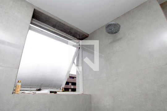 Banheiro Quarto 1 Suíte de apartamento para alugar com 3 quartos, 235m² em Auxiliadora, Porto Alegre