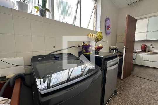 Área comum de apartamento à venda com 4 quartos, 360m² em Santo Antônio, Belo Horizonte