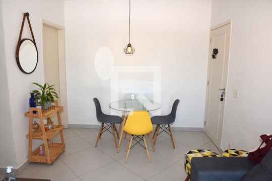 Sala de apartamento à venda com 2 quartos, 47m² em Jardim Ubirajara (Zona Sul), São Paulo